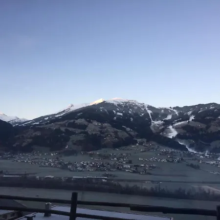 Wexwood Zillertal 公寓