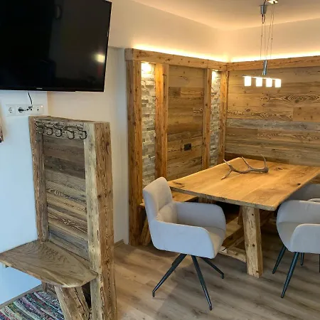 Wexwood Zillertal Lägenhet Hart im Zillertal